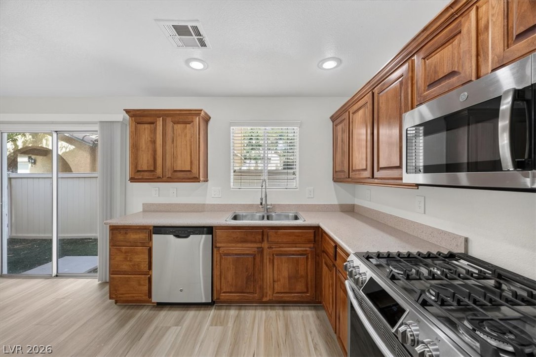 552 Albacate Street Property Photo 13