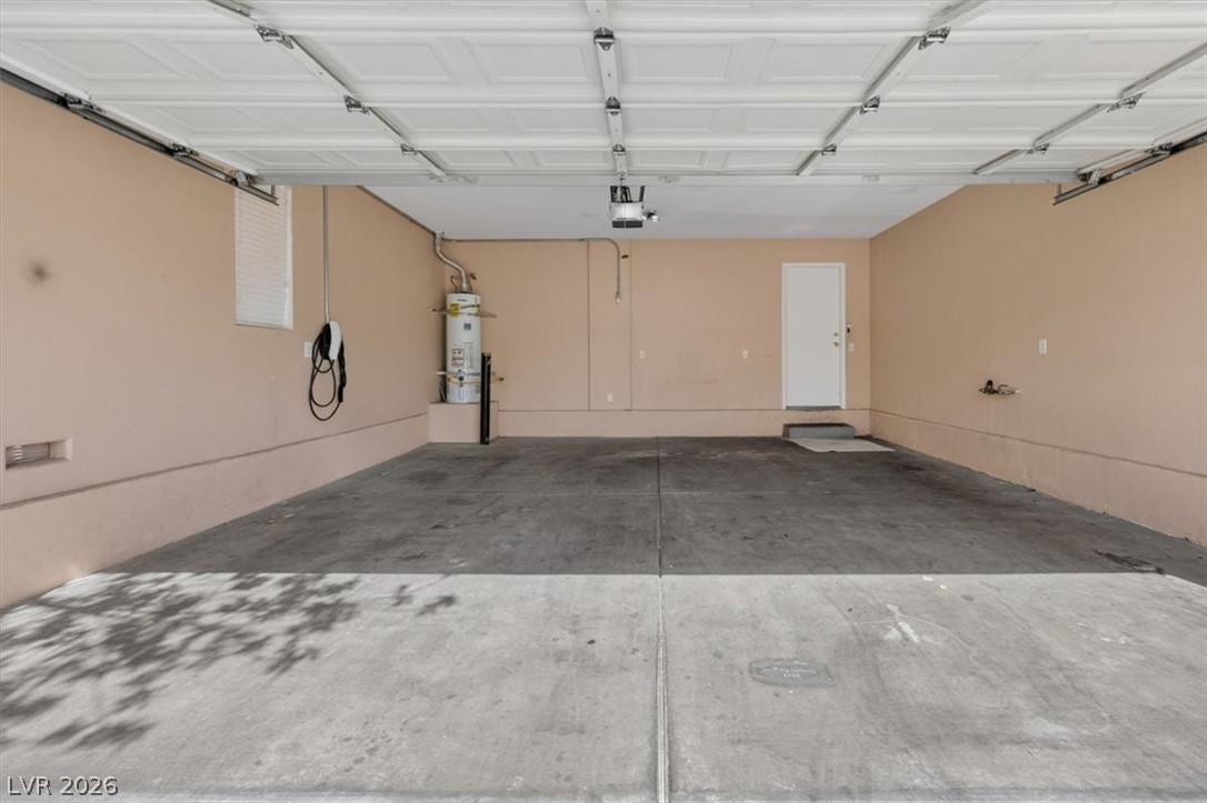 552 Albacate Street Property Photo 35