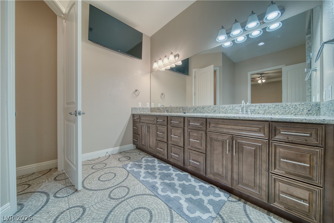 2890 Oakleaf Avenue Property Photo 19