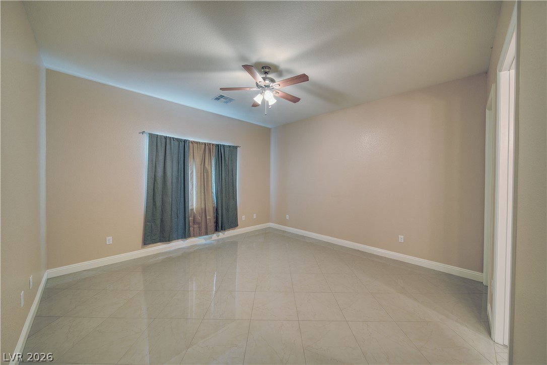 2890 Oakleaf Avenue Property Photo 32