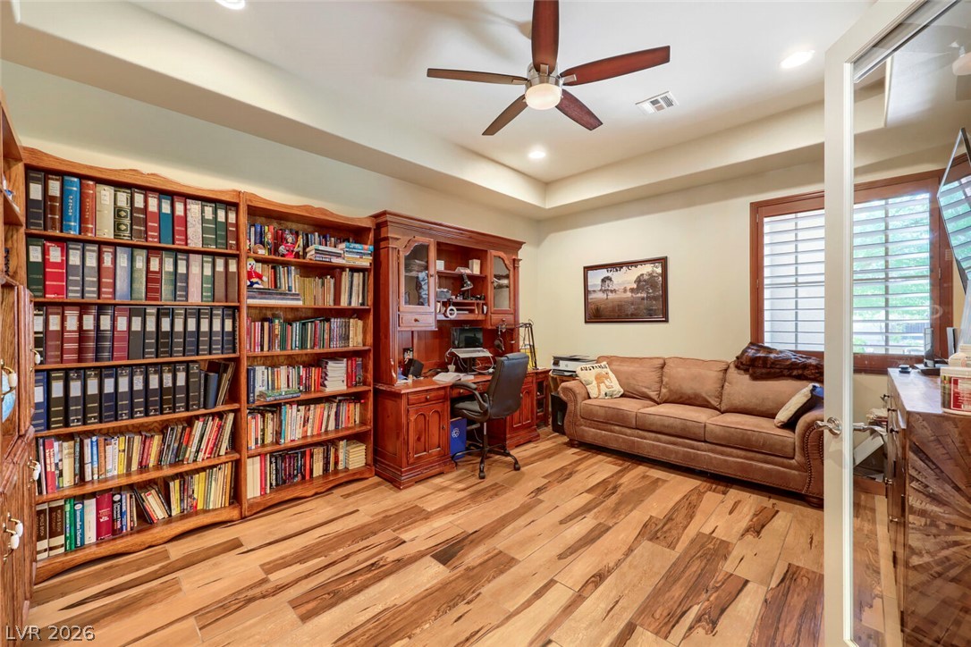 9752 Serene Star Way Property Photo 8