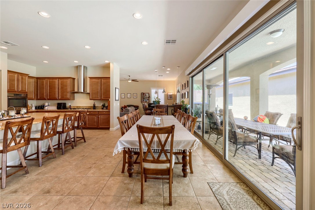 9752 Serene Star Way Property Photo 24