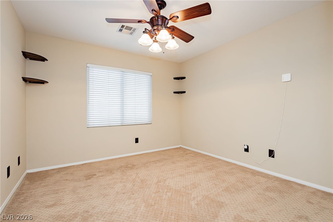 7427 Tomahawk Bend Avenue Property Photo 17