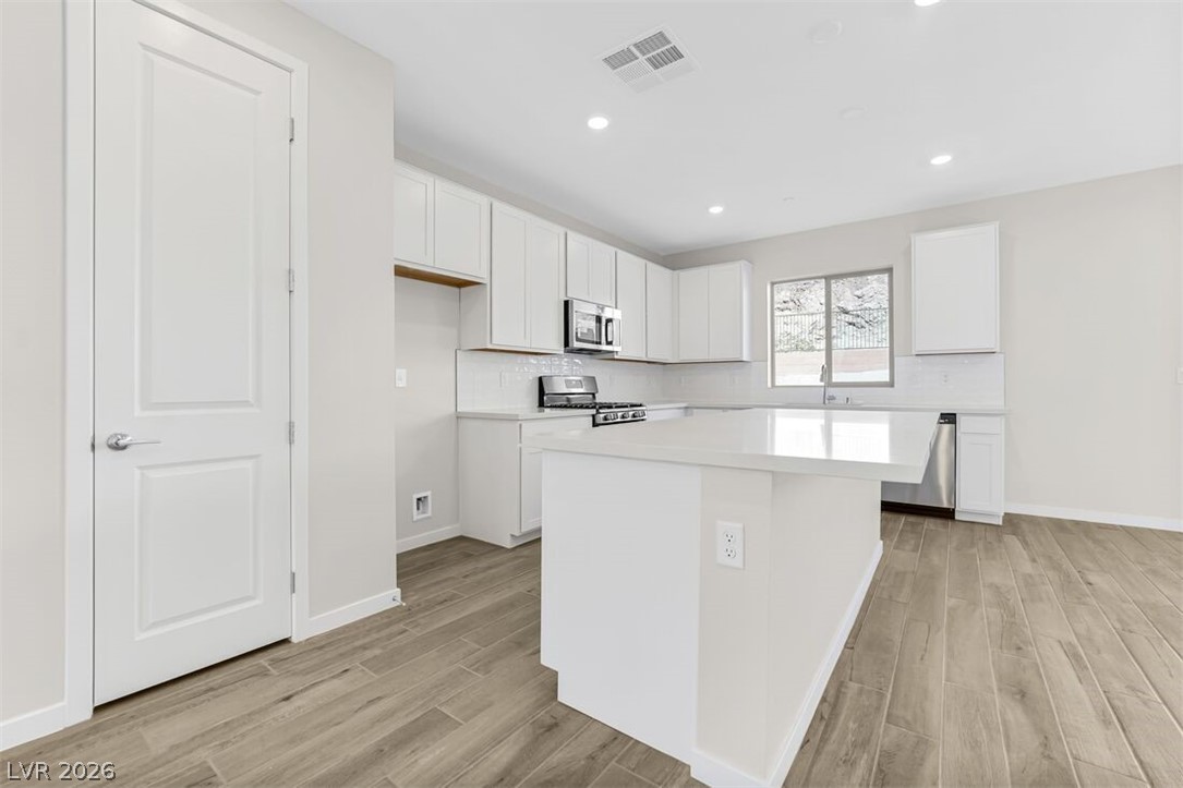 58 Via Montoro Property Photo 8