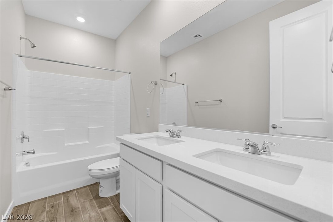 58 Via Montoro Property Photo 27