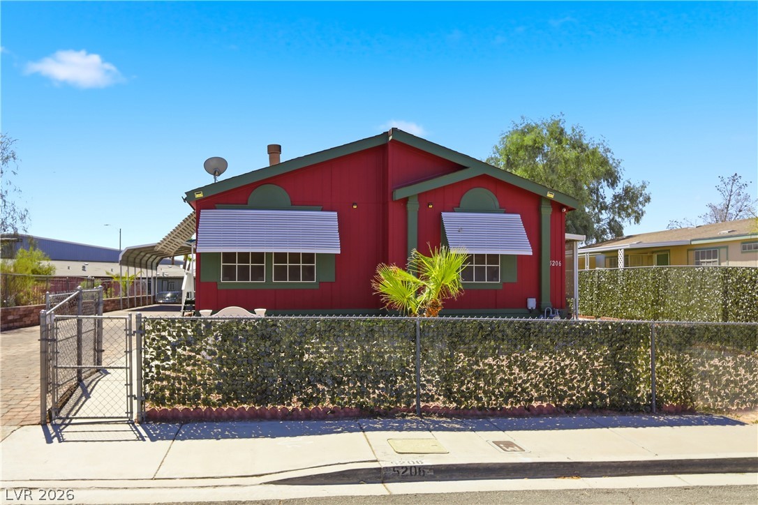 5206 Nevada Avenue Property Photo 6