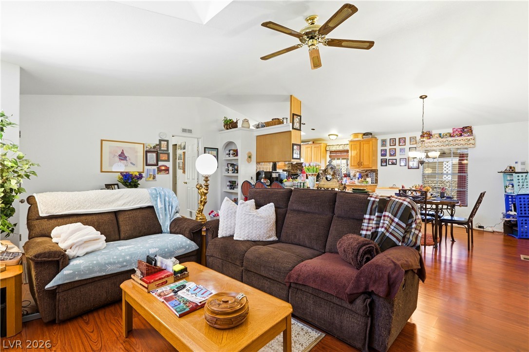 5206 Nevada Avenue Property Photo 11