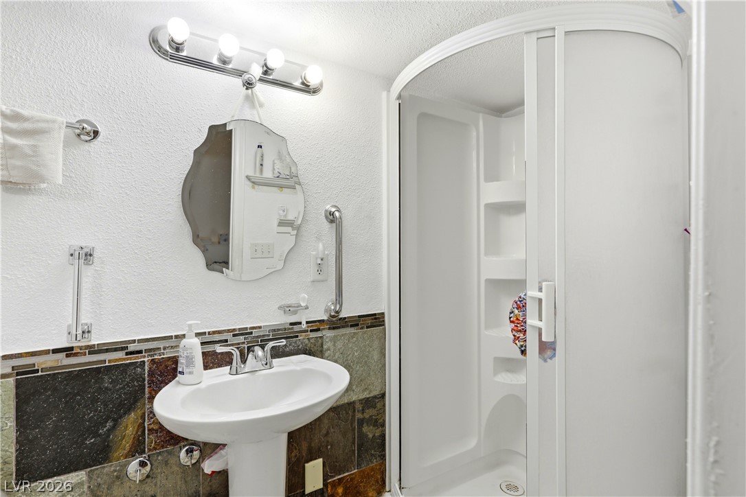 5206 Nevada Avenue Property Photo 28