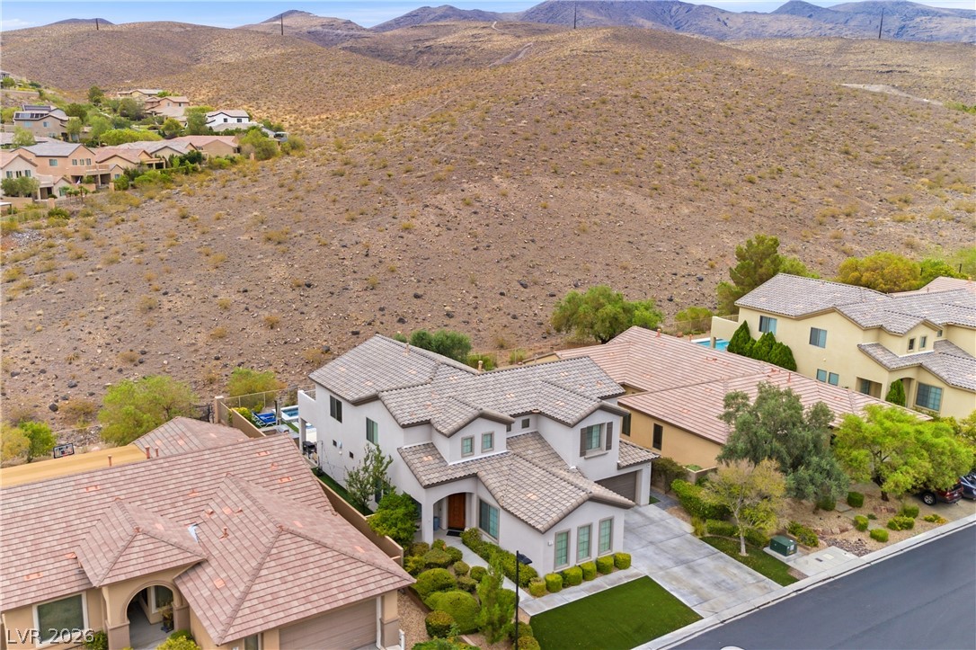 11 Morninglow Pass Property Photo 53
