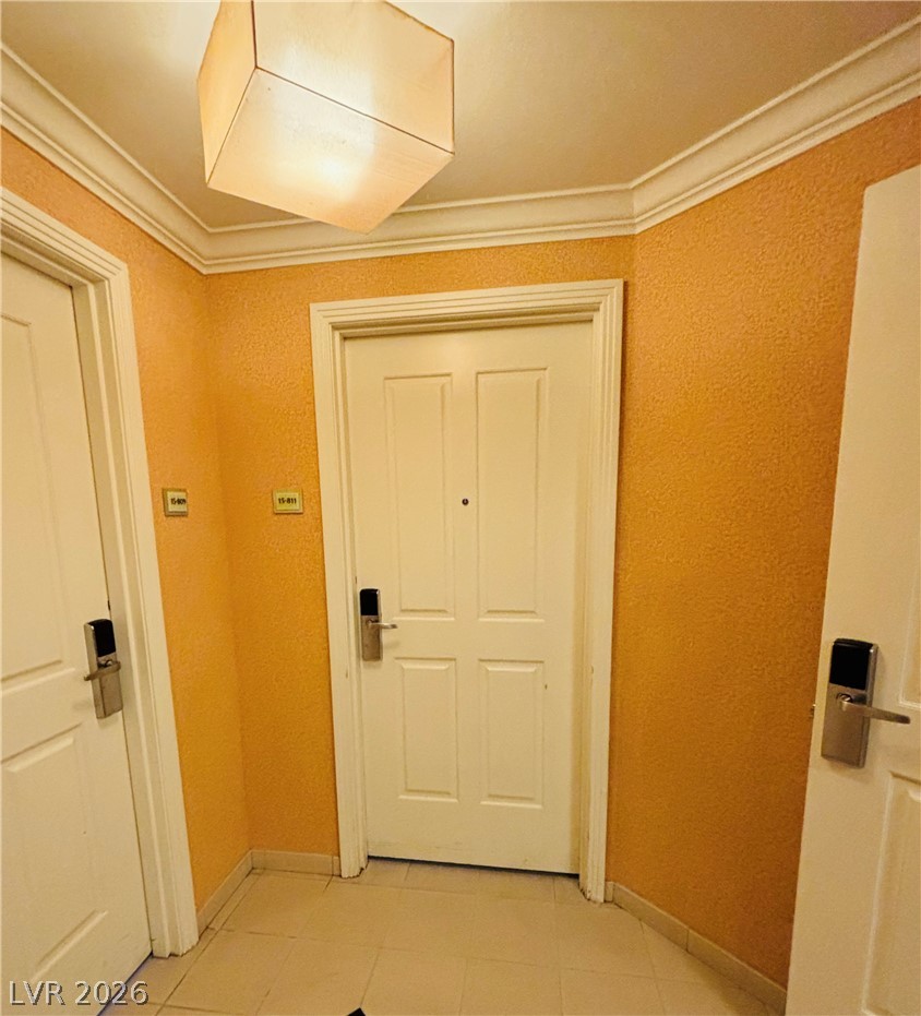 125 East Harmon Avenue 1511 Property Photo 3