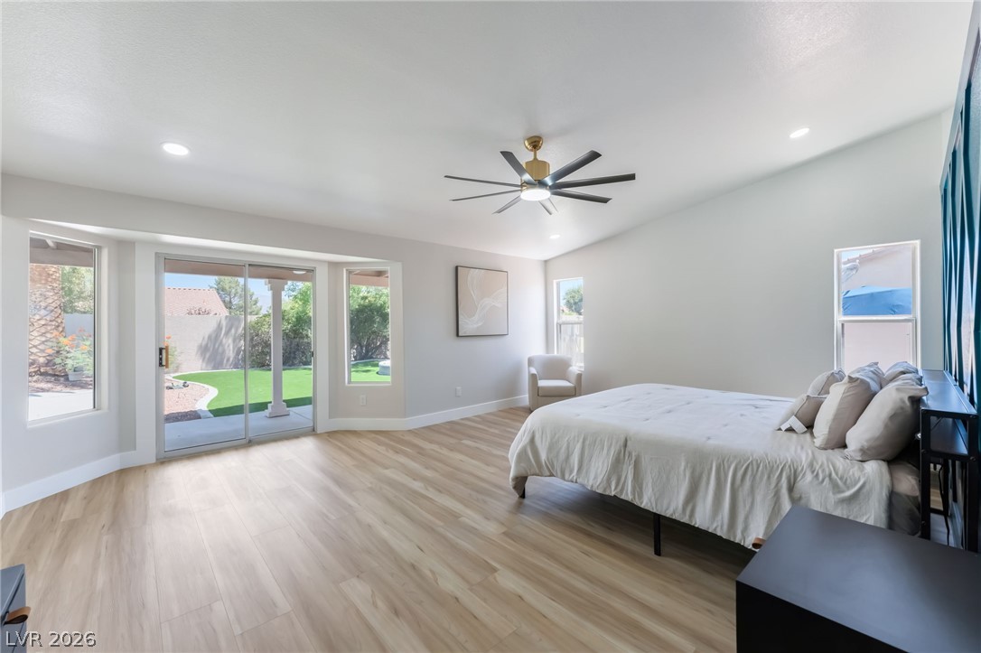 5120 Gentle River Avenue Property Photo 15