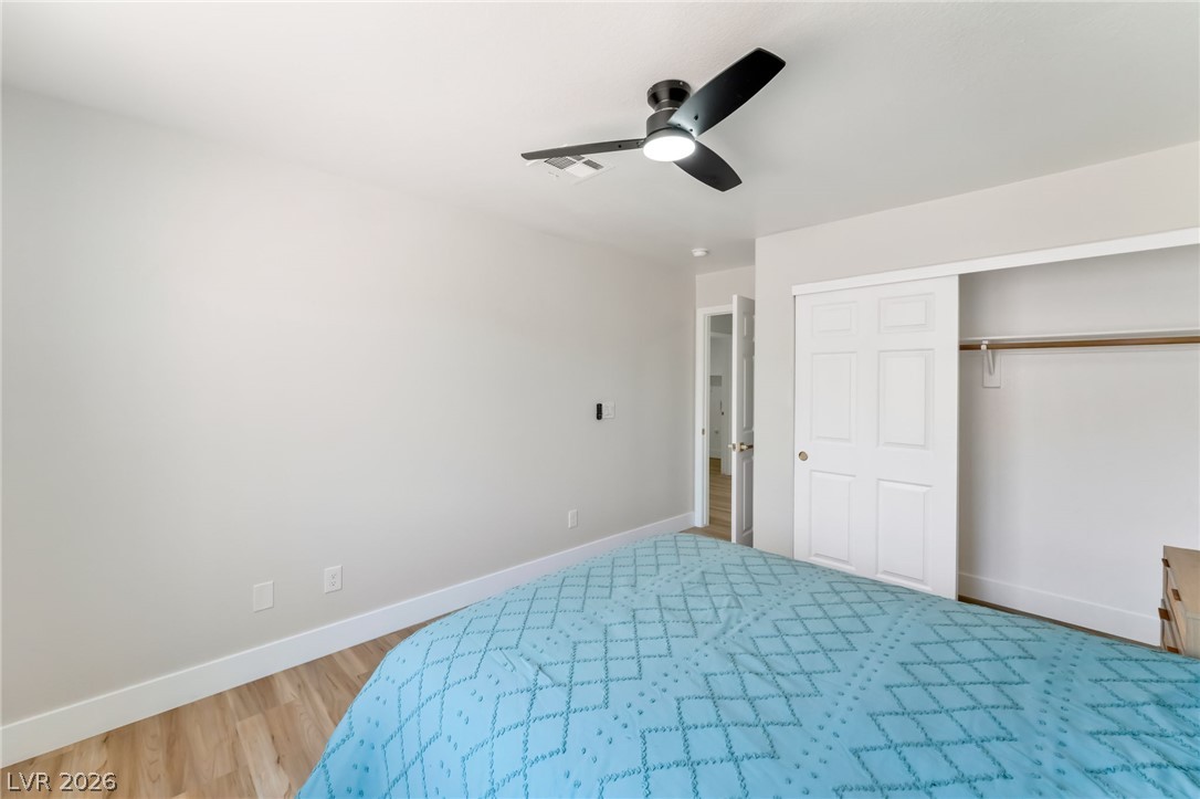 5120 Gentle River Avenue Property Photo 21