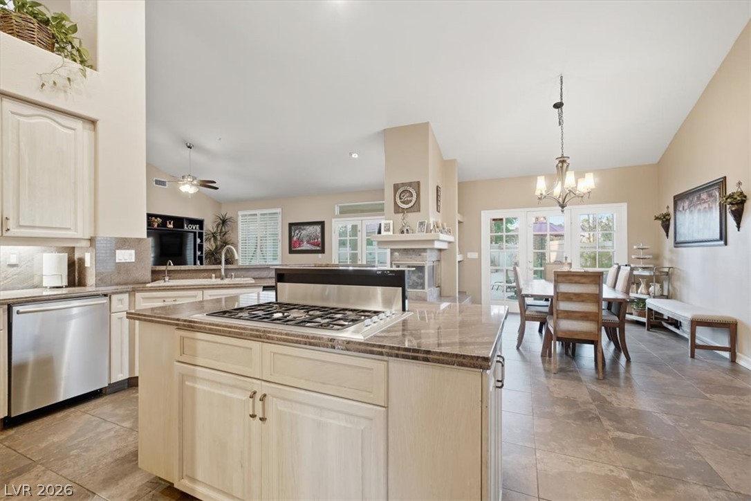 8104 Wispy Sage Way Property Photo 34