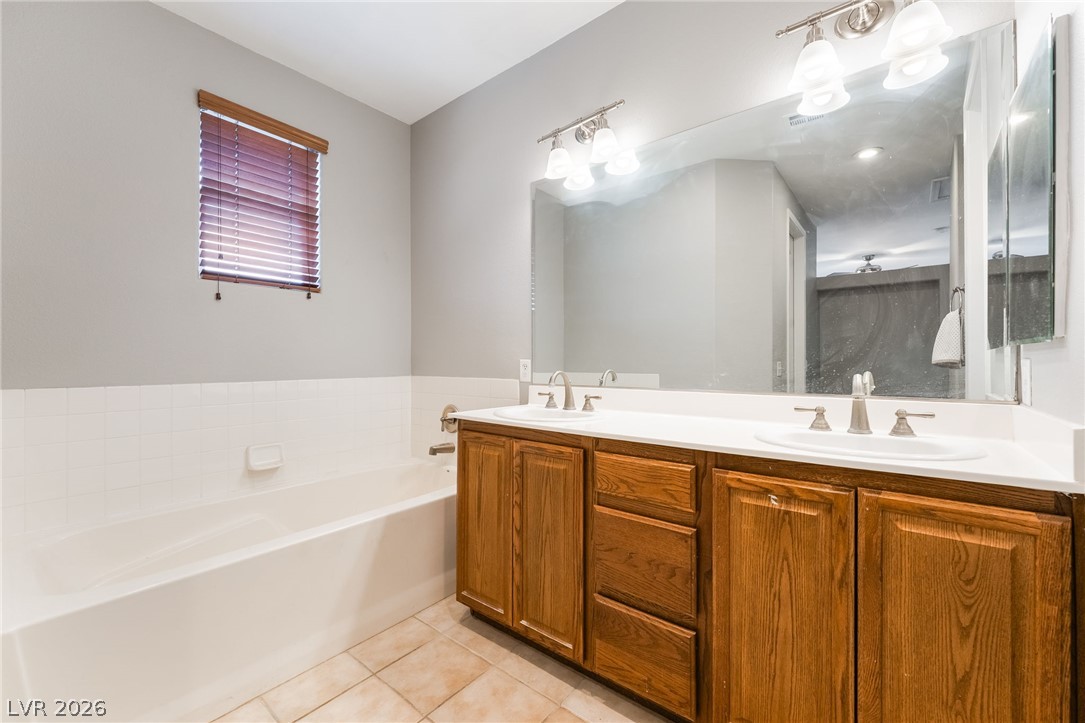 2439 Kaymin Ridge Road Property Photo 16
