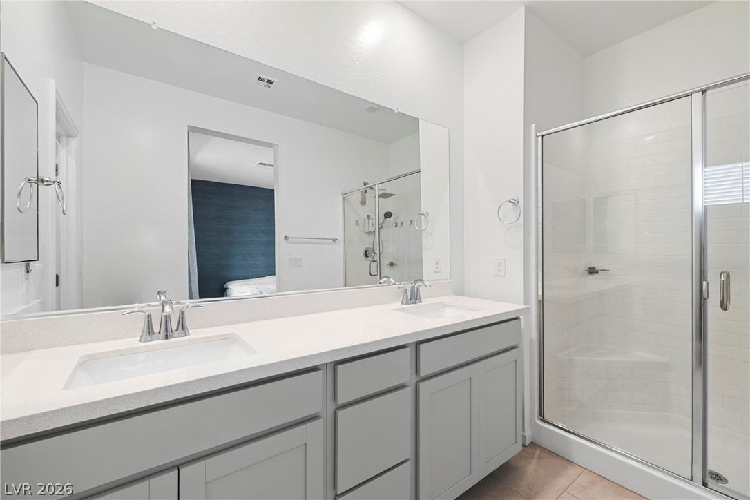 9996 Iron Creek Avenue Property Photo 15