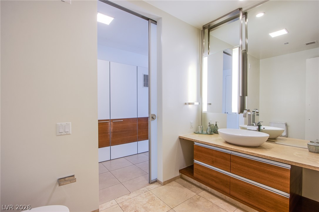 3722 Las Vegas Boulevard 1009 Property Photo 11