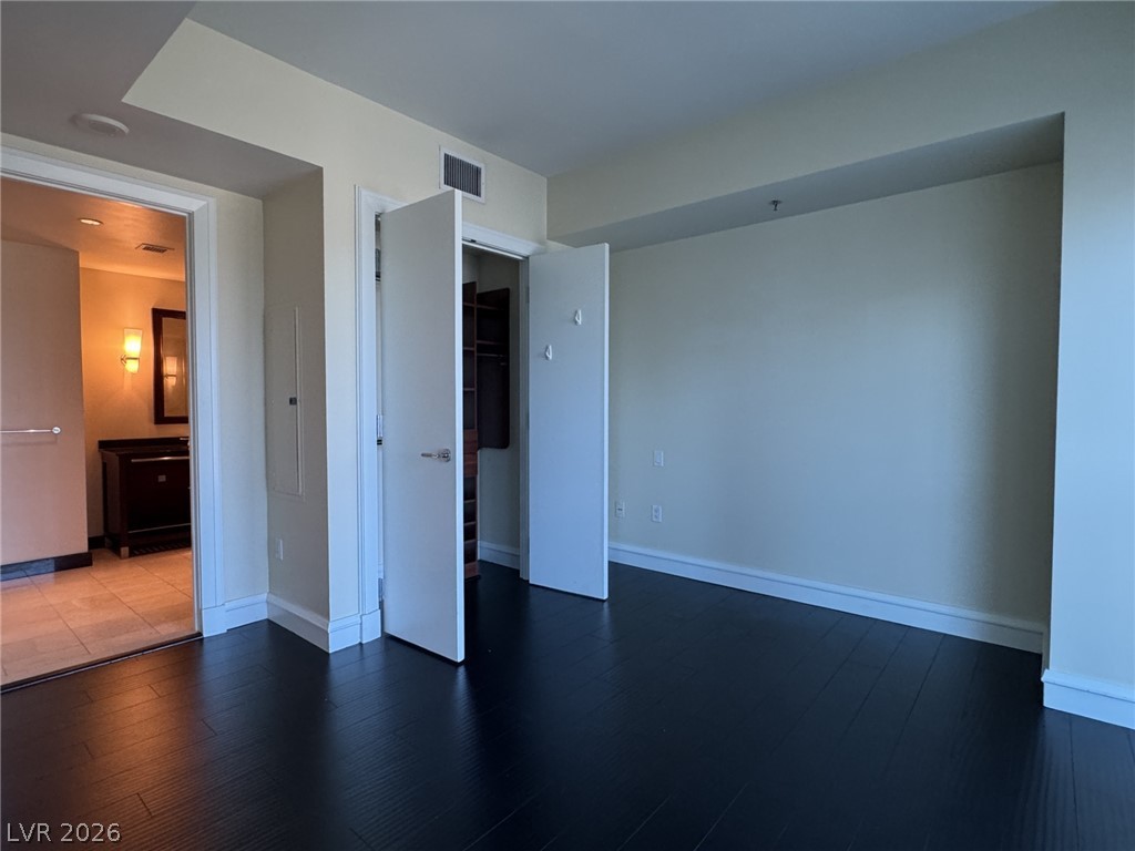 2700 South Las Vegas Boulevard 908 Property Photo 8