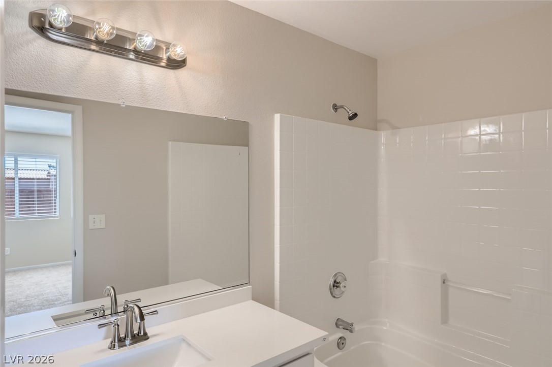 3105 Meadow Flower Avenue Property Photo 9
