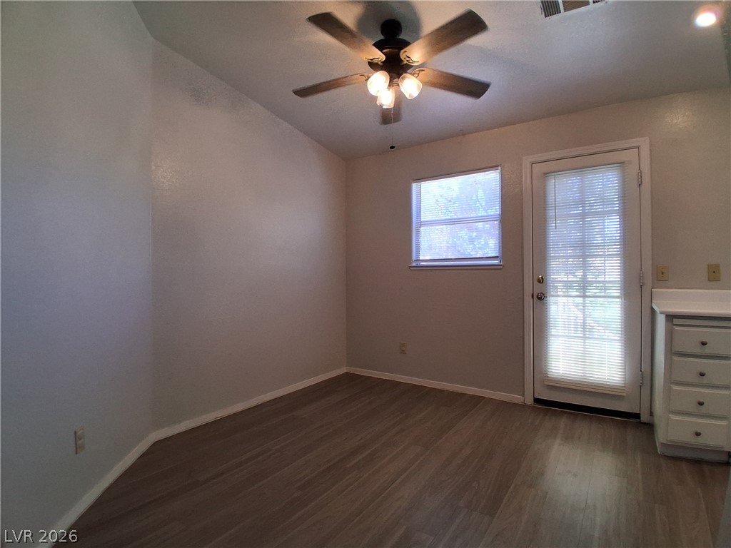 8009 Cetus Circle 201 Property Photo 3