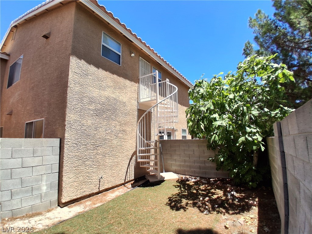 8009 Cetus Circle 201 Property Photo 12