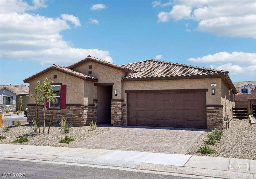 671 Tranquil Bay Court Property Photo 2