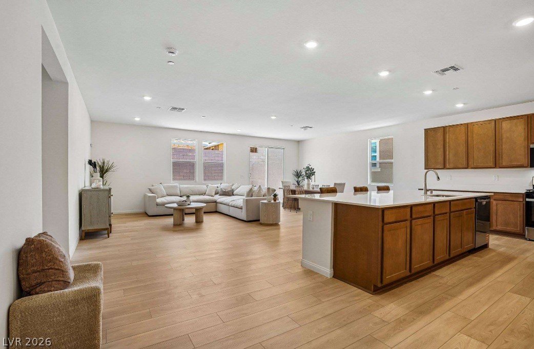 671 Tranquil Bay Court Property Photo 6