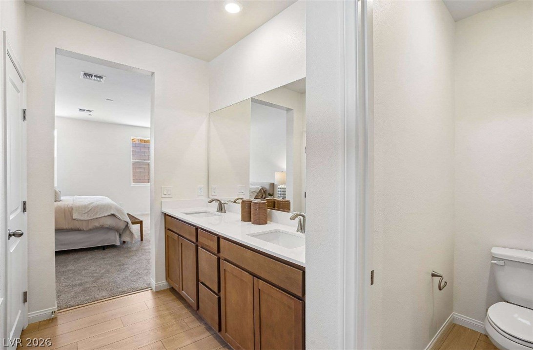 671 Tranquil Bay Court Property Photo 14