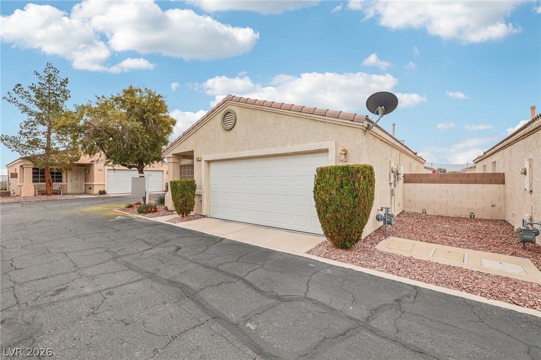 5144 Mascaro Drive Property Photo 2