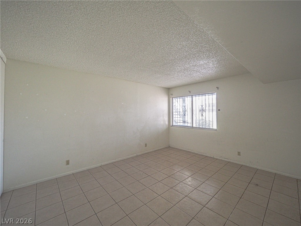 1370 Vegas Valley Drive 43 Property Photo 25