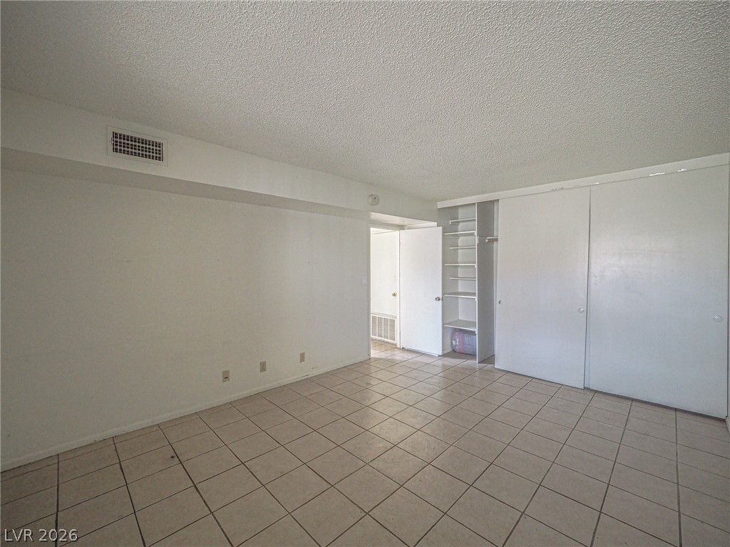 1370 Vegas Valley Drive 43 Property Photo 26