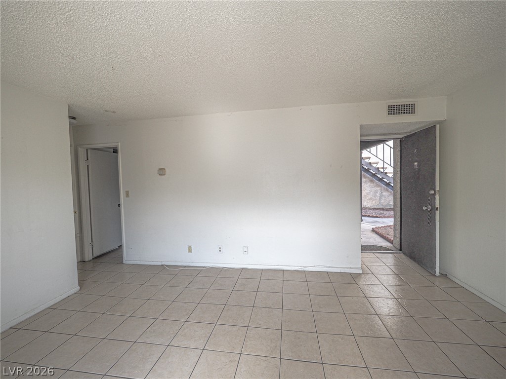 1370 Vegas Valley Drive 43 Property Photo 35