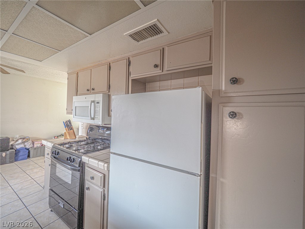 1370 Vegas Valley Drive 43 Property Photo 47