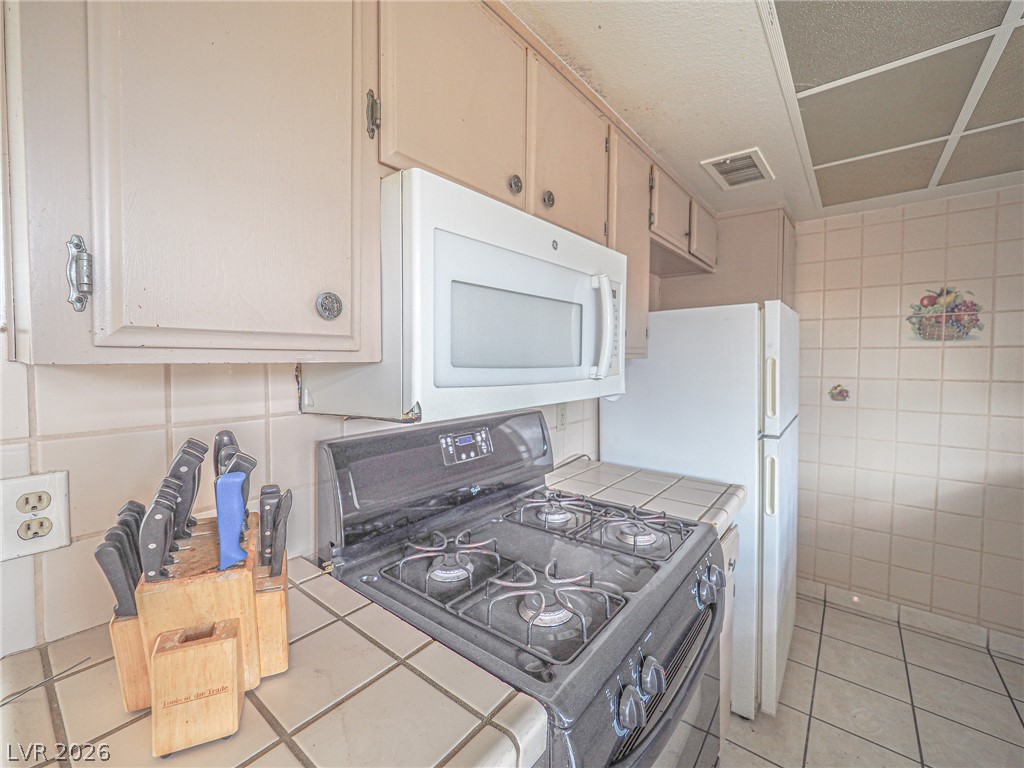 1370 Vegas Valley Drive 43 Property Photo 55