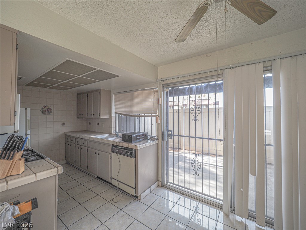 1370 Vegas Valley Drive 43 Property Photo 57