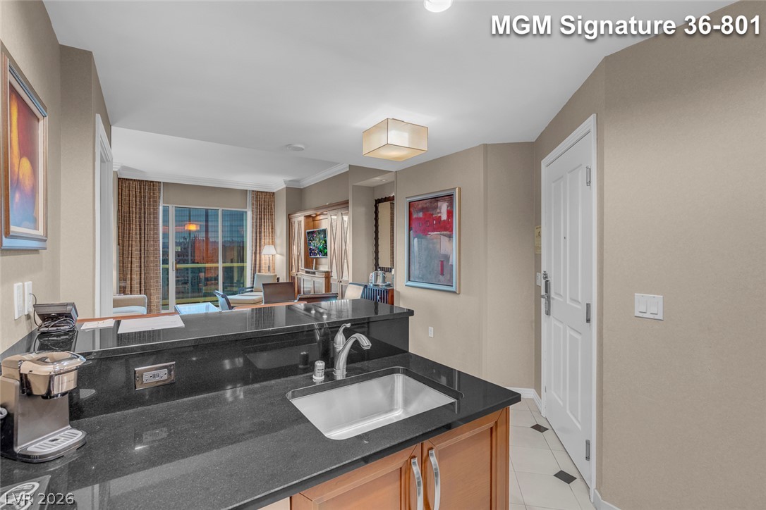 125 East Harmon Avenue 3601&3603 Property Photo 17