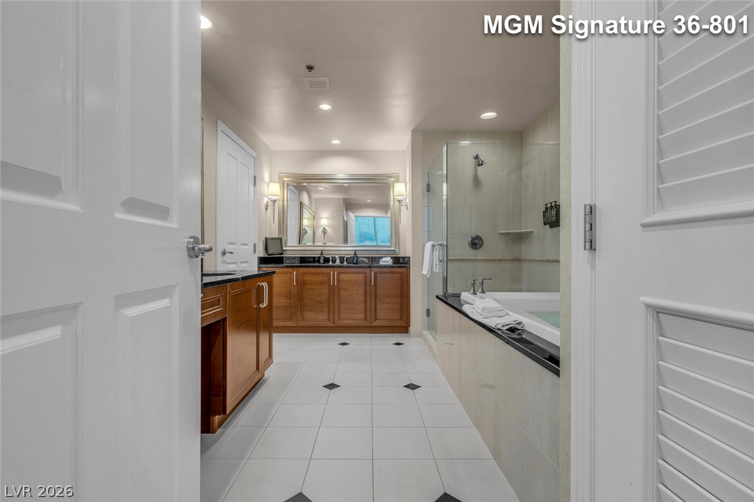 125 East Harmon Avenue 3601&3603 Property Photo 23
