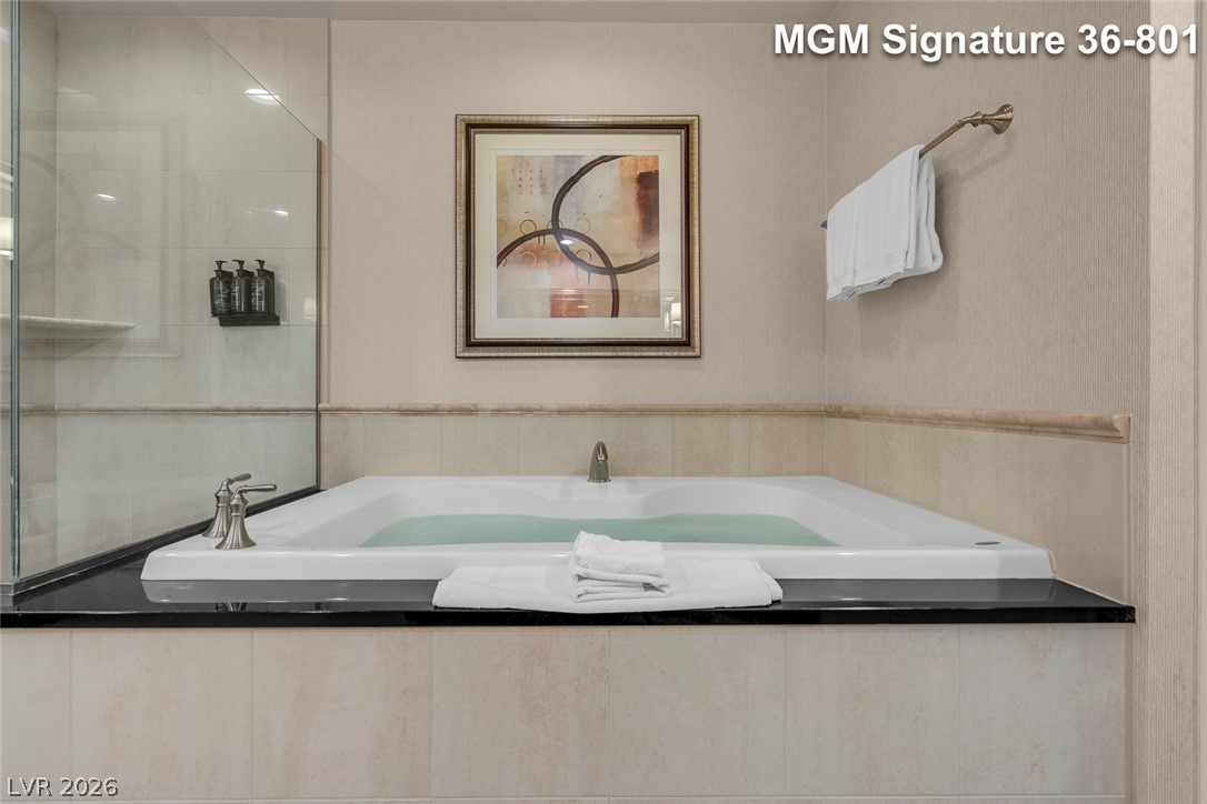125 East Harmon Avenue 3601&3603 Property Photo 26