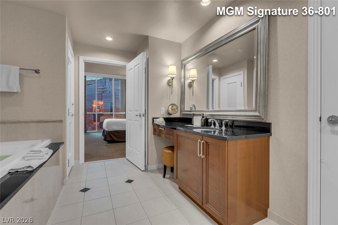 125 East Harmon Avenue 3601&3603 Property Photo 29