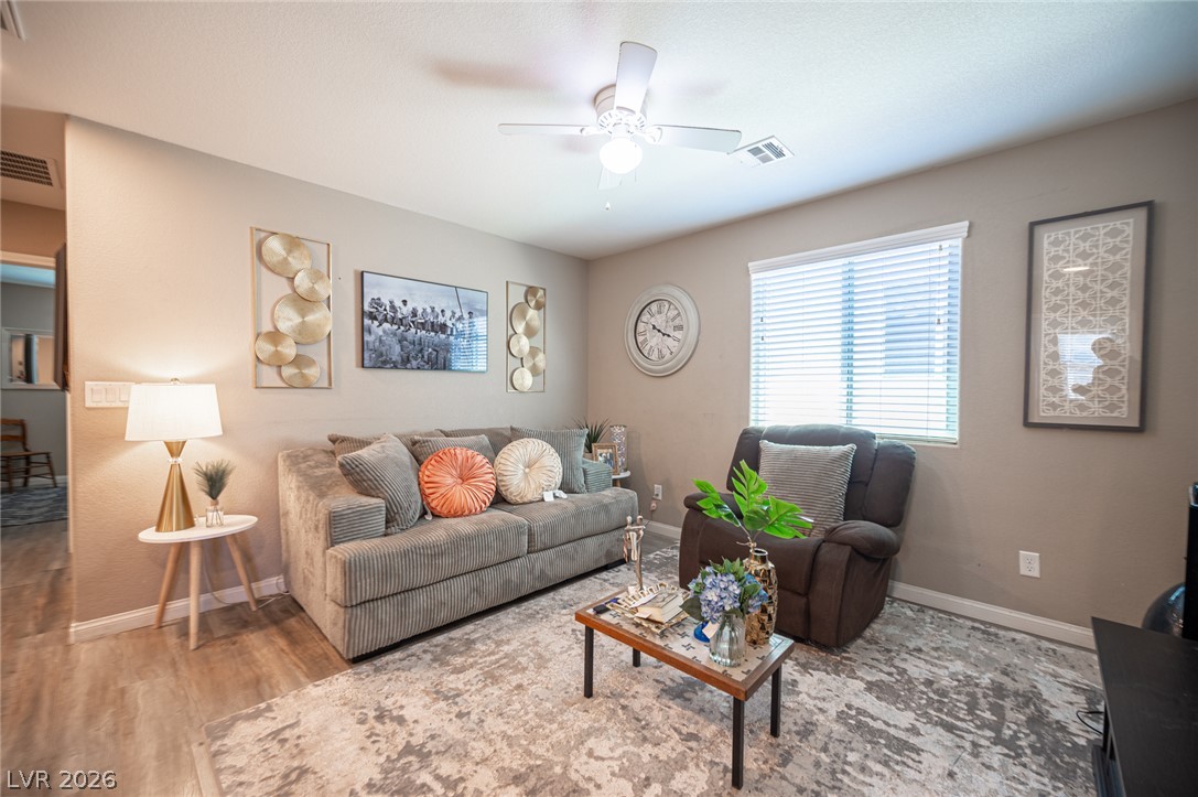 6932 Yellow Cosmos Avenue Property Photo 21