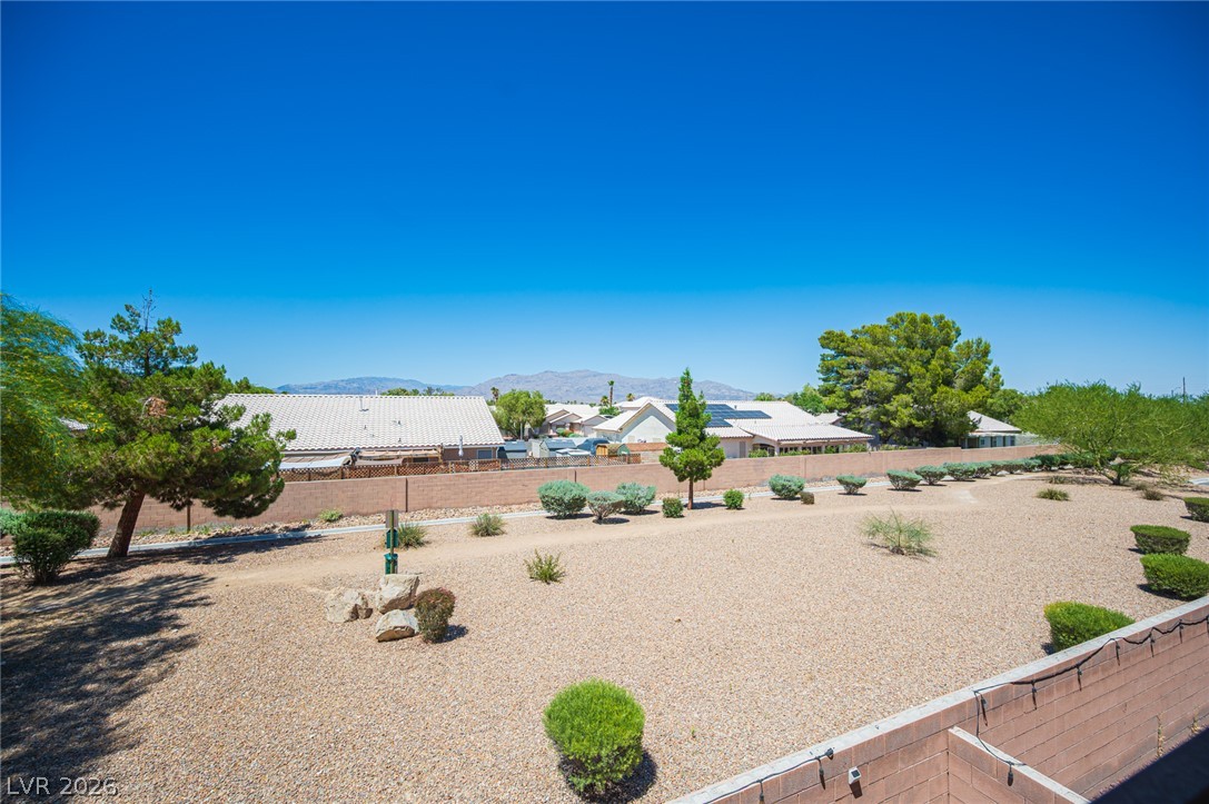 6932 Yellow Cosmos Avenue Property Photo 40