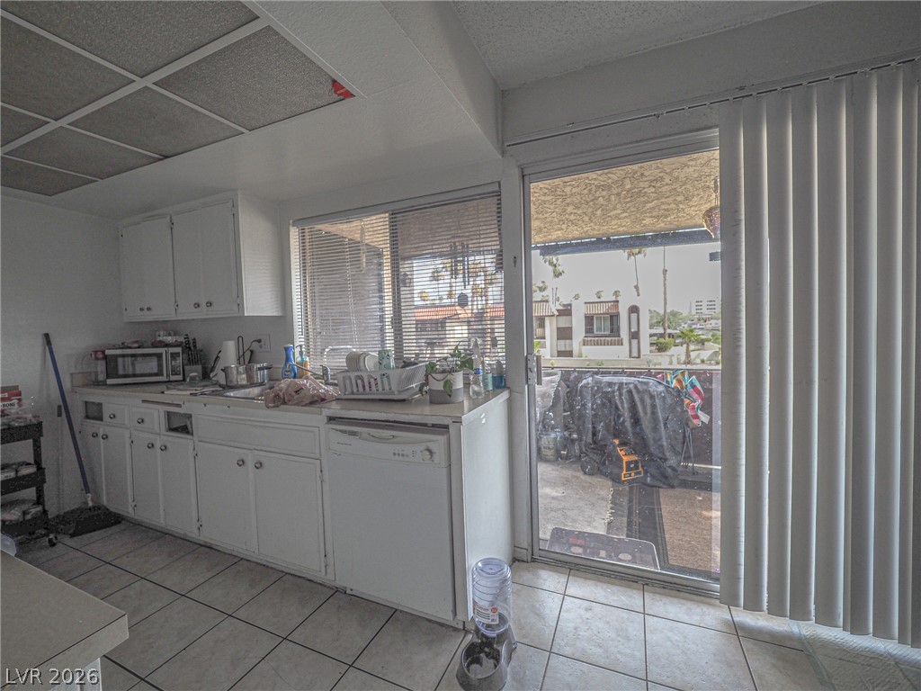 1370 Vegas Valley Drive 44 Property Photo 19