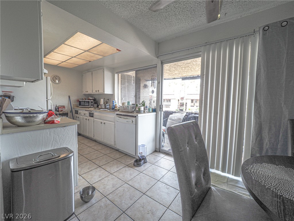 1370 Vegas Valley Drive 44 Property Photo 23