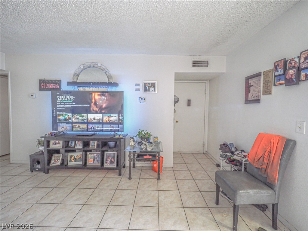 1370 Vegas Valley Drive 44 Property Photo 26