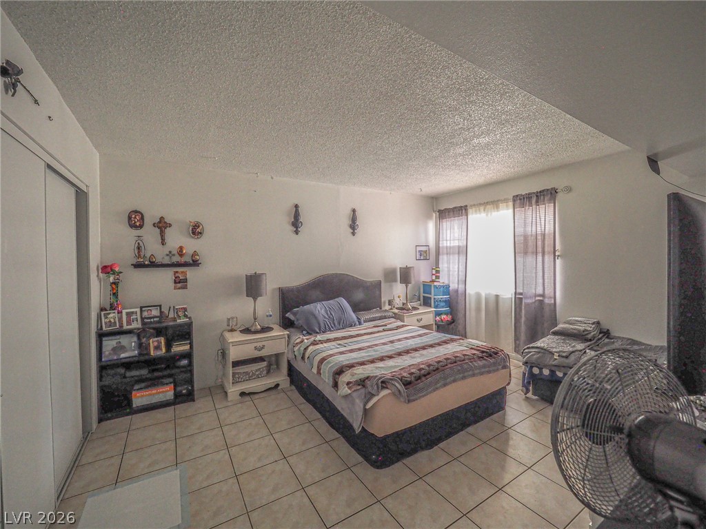 1370 Vegas Valley Drive 44 Property Photo 28