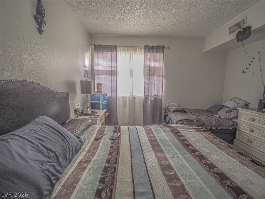 1370 Vegas Valley Drive 44 Property Photo 36