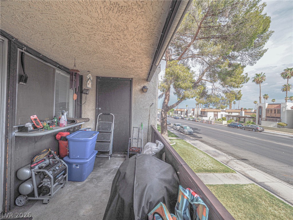 1370 Vegas Valley Drive 44 Property Photo 57