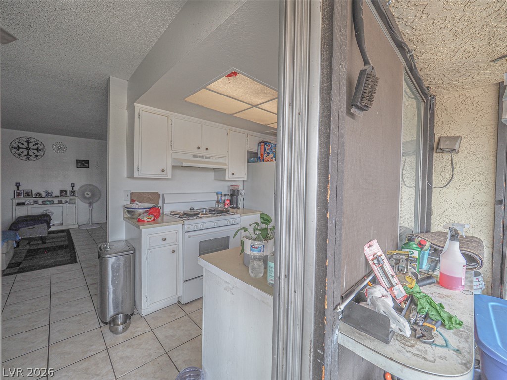 1370 Vegas Valley Drive 44 Property Photo 59