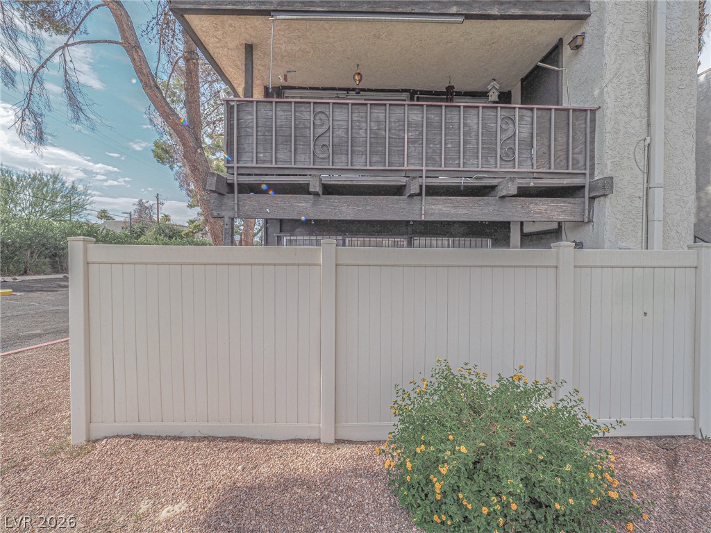 1370 Vegas Valley Drive 44 Property Photo 64