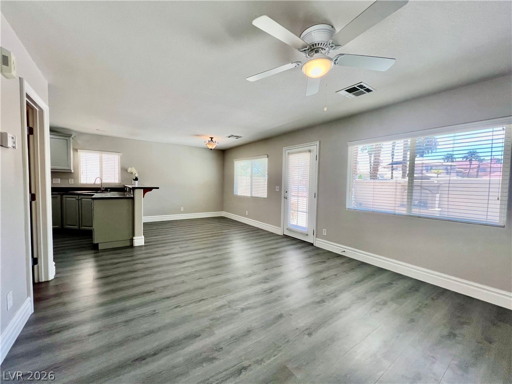 150 Wicked Wedge Way Property Photo 8