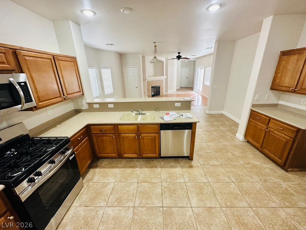 8912 Snowtrack Avenue Property Photo 16
